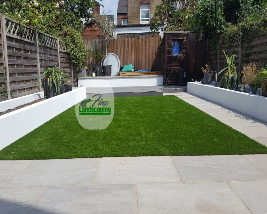 Gardening Landscaping In Surrey London Gardeners Builders Installers